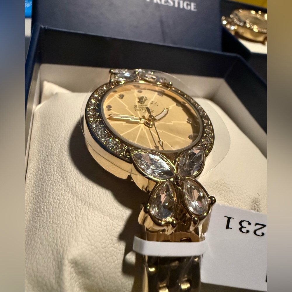 ⌚️NWT! Montres Prestige X Invicta Women's 22mm Gold Tone Watch